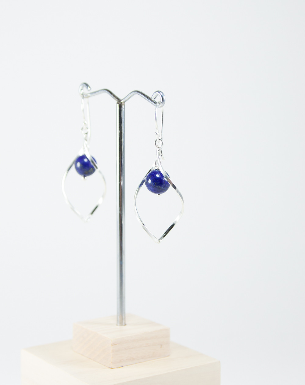 Boucles d'oreilles vrille en Lapis lazuli, Sanuk Création, Bayonne