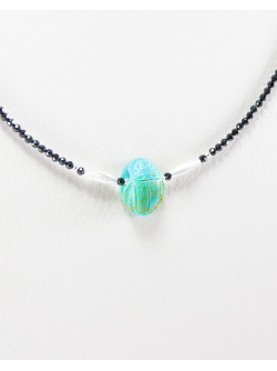 Collier Spinelle scarabée turquoise, collection Khépri, Sanuk Création