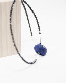 Collier Spinelle scarabée Lapis Lazuli, collection Khépri, Sanuk création